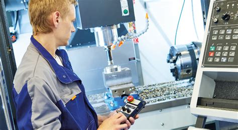 cnc fachkraft|Berufsbild CNC.